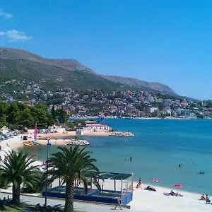 De Luxe , Split Croatie