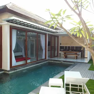 Hk Bali , Legian Indonésie